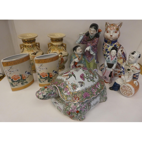 110 - Modern Oriental ceramics: to include a Chinese porcelain cat  16