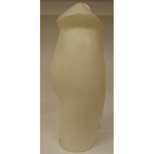 139 - A vintage Playtex retailer's, opaque plastic display dummy, with provision for illumination  21... 