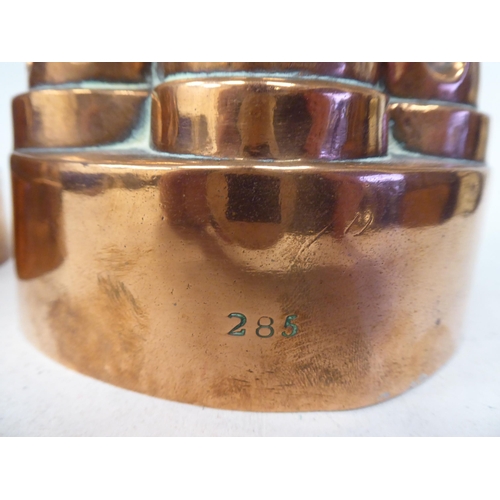 70 - A 19thC copper, circular jelly mould of circular turret design  5