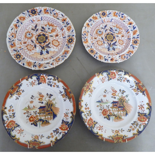 187 - Ceramics: to include an early 19thC stone china plate, decorated with flora  7