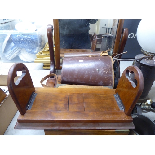 289 - A mixed lot: to include an early 20thC mahogany framed dressing table mirror  18