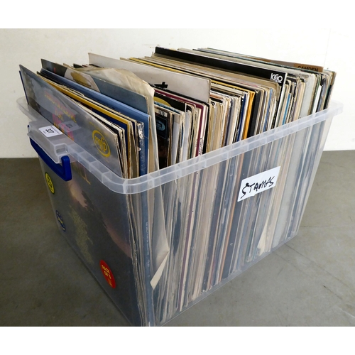 327 - Vinyl records, mainly classical 