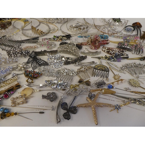 66 - Costume jewellery: to include mainly hair accessories