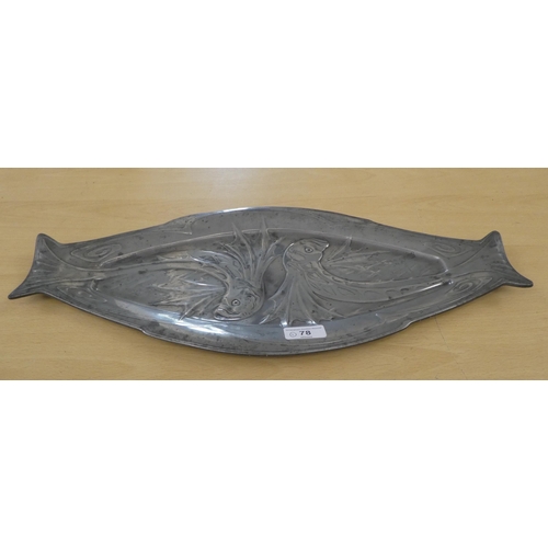 78 - An Arts & Crafts oval pewter fish platter 20” wide