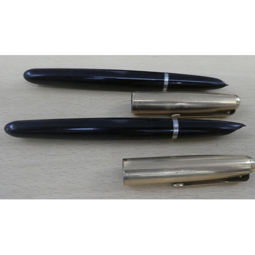 82 - Pens and other collectables: to include examples by Parker