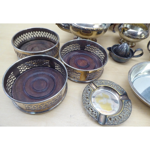 6 - Silver plate: to include a fruit basket of rectangular pierced form with swing handle  12