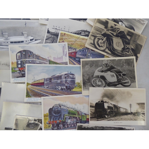 129 - An uncollated collection of postcards, mainly passenger liners, aircraft and motorcycle racing: to i... 