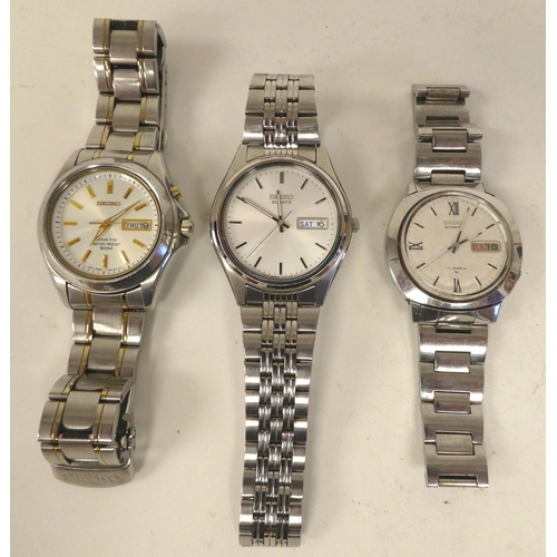 70 - Three Seiko stainless steel cased and strapped wristwatches