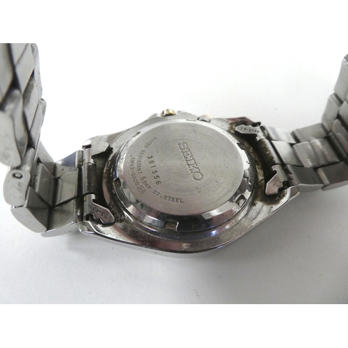 70 - Three Seiko stainless steel cased and strapped wristwatches