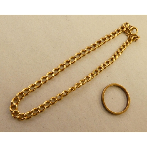 150 - A 22ct gold wedding ring