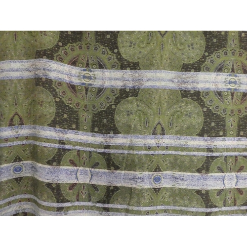 117 - A mid 19thC Norwich shawl with rare colouring to the mercerised cotton and silk, worked in a paisley... 