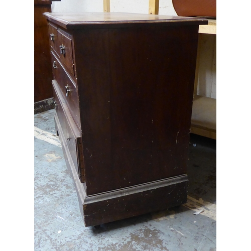 338 - An early 20thC mahogany four drawer dressing chest, raised on bracket feet  33