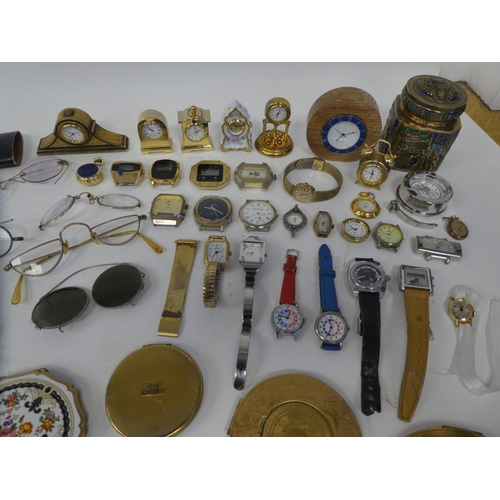 37 - Collectables: to include powder compacts; cigarette cases; and rolled gold framed spectacles