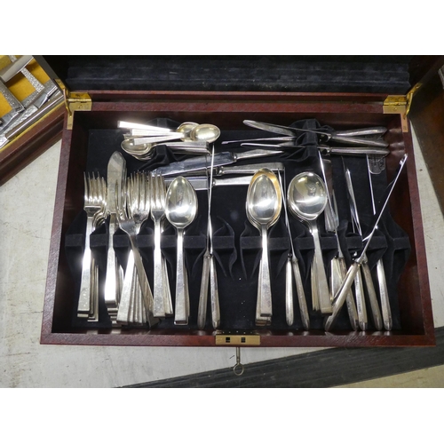 94 - Variously patterned stainless steel and EPNS cutlery and flatware