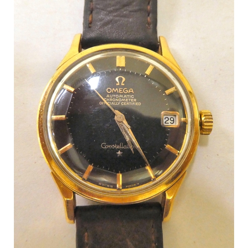 332 - An Omega Constellation, 18ct gold cased, automatic chronometer wristwatch, the movement with sweepin... 