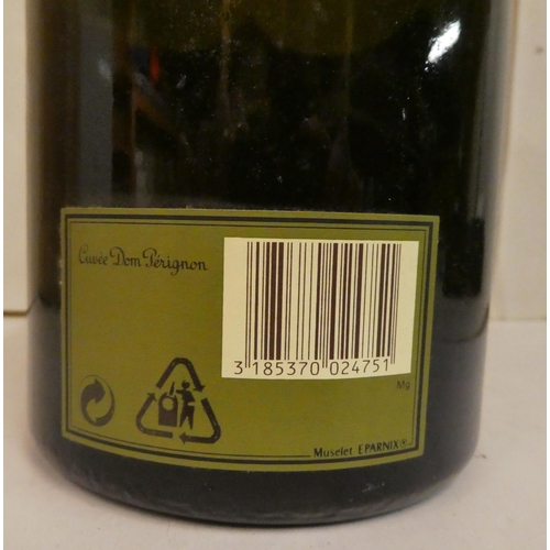 34 - A magnum of Moet et Chandon Curvee Dom Perignon Champagne Vintage 1985  boxed