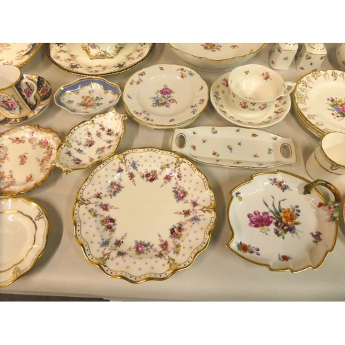 122 - Ceramics: to include a Coalport china plate, decorated with flora  12