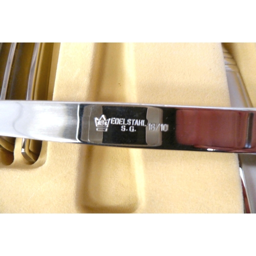 28 - An SBS canteen of stainless steel cutlery and flatware  cased