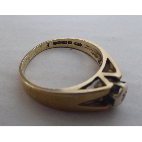 373 - 9ct gold jewellery: to include a wedding ring