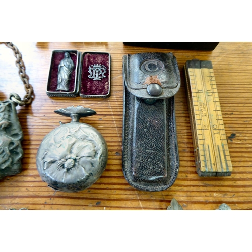 102 - A mixed lot: to include an Art Nouveau white metal baby rattle terminal