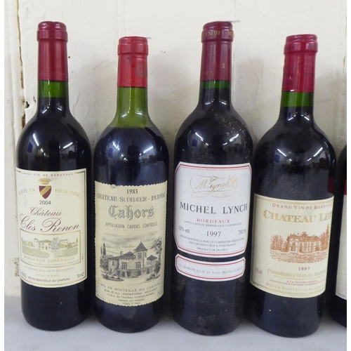 15 - Wine: to include a bottle of 1982 Chateau St Didier Parnac