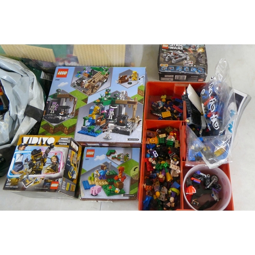 24 - Miscellaneous Lego: to include boxed sets