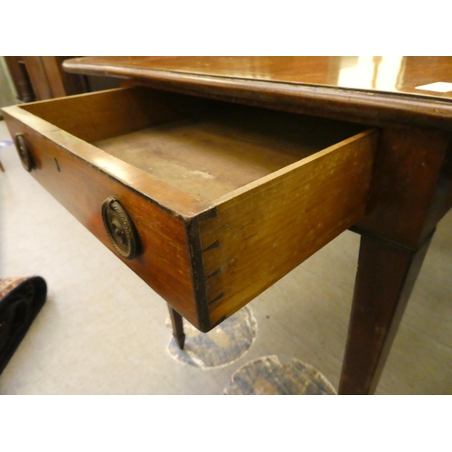 256 - A late 19thC satin mahogany and crossbanded Pembroke table, the top with round corners, over an end ... 