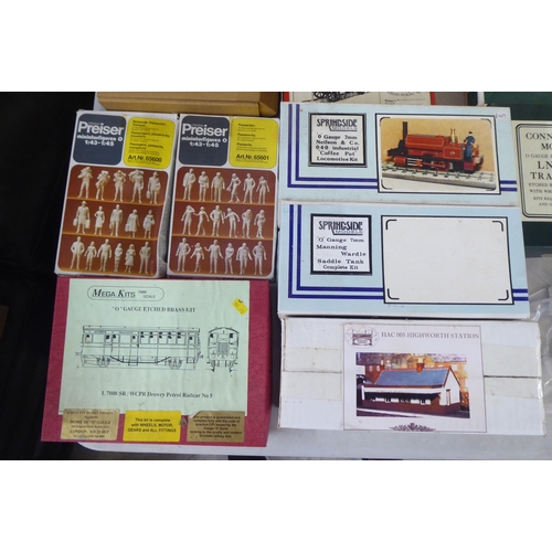 259 - 0 gauge and 7mm scale model railway accessories: to include a LNER Y6 Tram Loco by Connoisseur Model... 