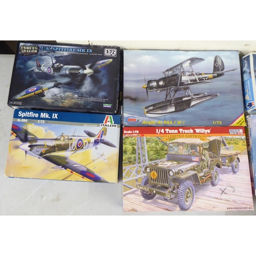 33 - 1/72 scale model kits: to include a Spitfire Mk.IX by Italeri; and a Felixstowe F.2A by Roden  ... 