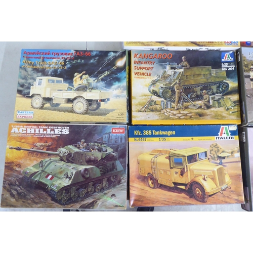 48 - 1/35 scale model kits: to include British Tank Destroyer Achilles by Academy; and US Modern Army Inf... 