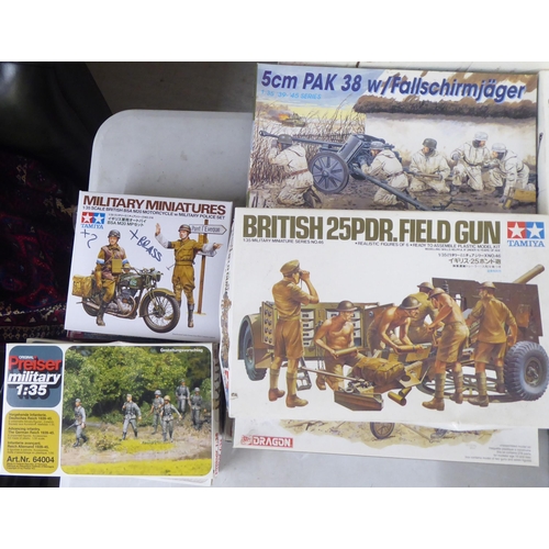 53 - 1/35 scale model kits: to include a Marder III by Tamiya; and a Kanonen Jagd Panzer by Revell  ... 