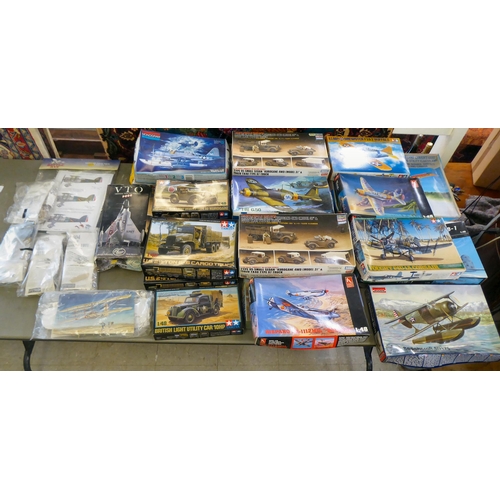 255 - 1/48 scale model kits: to include a P-51D Mustang by Testors; and a Curtiss P-36 A/C by Hobby Craft&... 