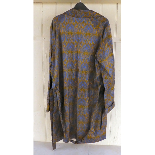 269 - A gentleman's St Michael silk dressing gown  size medium