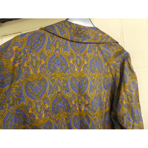 269 - A gentleman's St Michael silk dressing gown  size medium