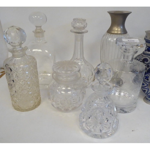 276 - Ceramics and glassware: to include a lead crystal decanter and stopper with slice cut decoration&nbs... 