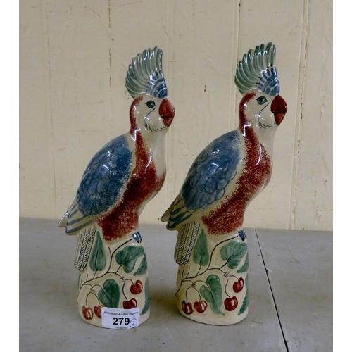 279 - Two Rye pottery cockatoo's  10