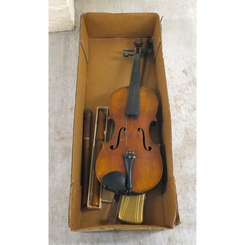 282 - Musical instruments: to include an early 20thC violin, two piece back  14