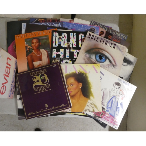 292 - Vinyl albums, mainly soul and pop: to include Madonna, Whitney Houston and Motown; and some 45rpm si... 