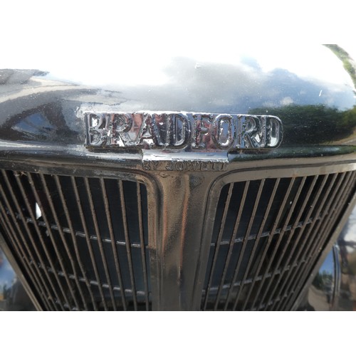 261 - A 1951 Jowett Bradford Type CC cwt commercial vehicle, 109CC petrol driven, two cylinder engine, in ... 