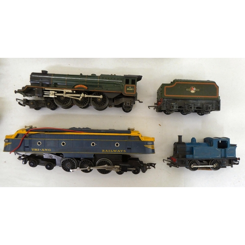 130 - 00 gauge model railway locomotives: to include a 4-6-2 Britannia 