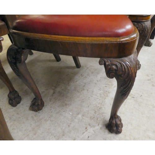 308 - A suite of 20thC walnut finished dining suite, comprising a table  30