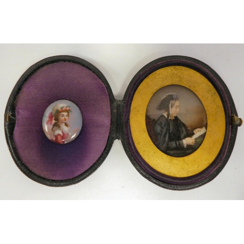 326 - Prints and portrait miniatures in enamelled and other oval frames 