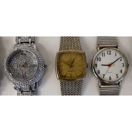 332 - Variously cased and strapped wristwatches 