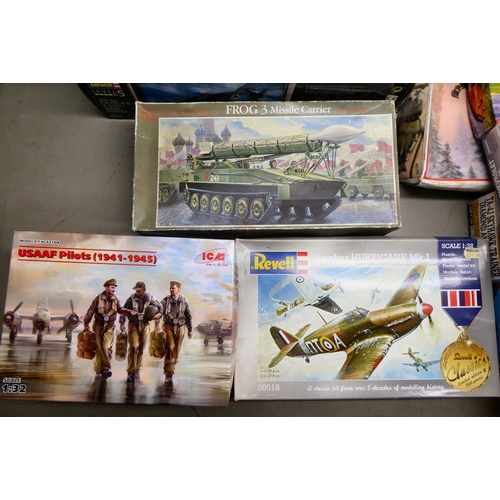 51 - 1/32 scale model kits: to include an Airfix Bond Bug; and a 1915 Ford Model T Coupelet by Ludberg&nb... 