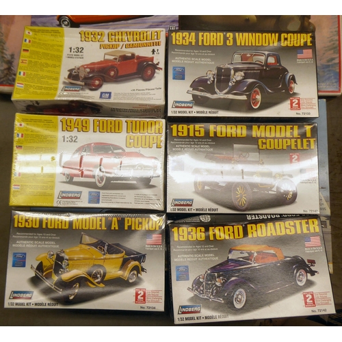 51 - 1/32 scale model kits: to include an Airfix Bond Bug; and a 1915 Ford Model T Coupelet by Ludberg&nb... 