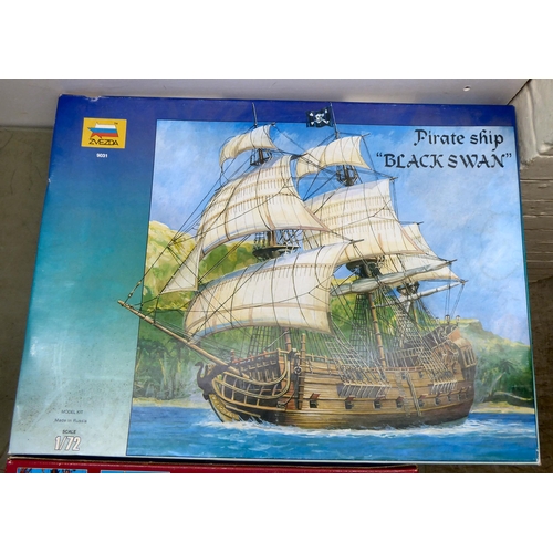 86 - 1/72 scale model kits: to include a Zvezda, Pirate Ship 'Black Swan'; and a C-160D Transall by Revel... 