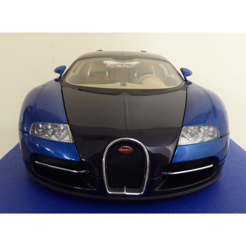 122 - An Autoart 1/18 diecast model Bugatti EB 16.4 Veyron, serial no.2491  boxed