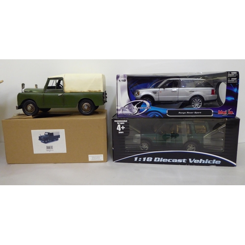 140 - Uncollated boxed diecast model vehicles, some boxed: to include examples by Corgi