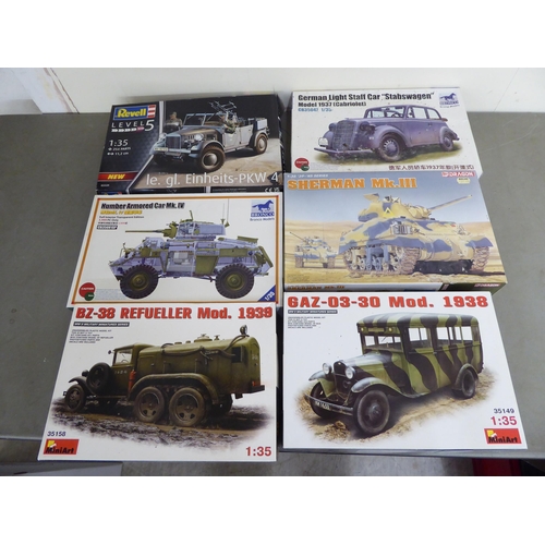 176 - 1/35 scale model kits: to include by Tamiya FAMO & Sd.Ah.116; and a HQ-2 Missle on Transport Tra... 