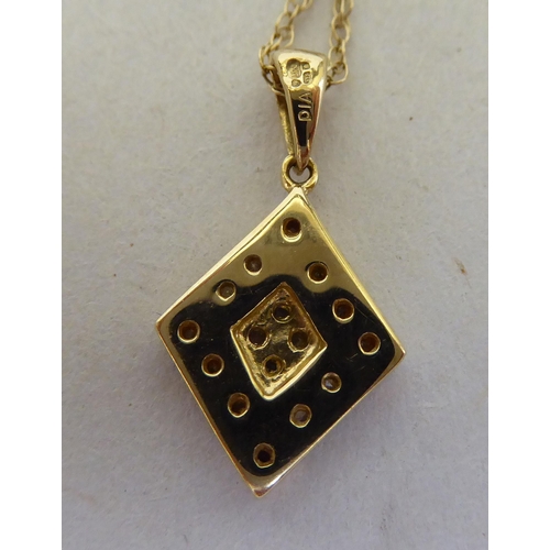 177 - A 9ct gold diamond pendant necklace